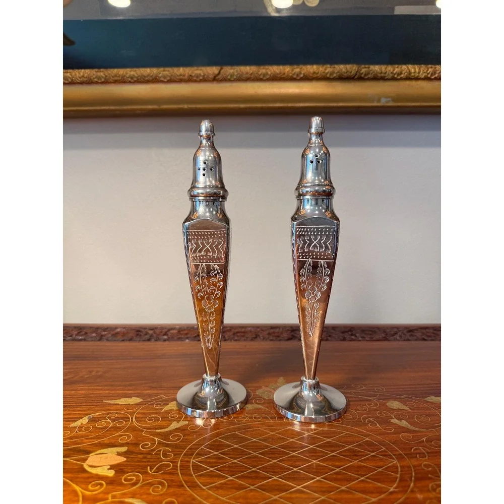 Vintage Towle Etched Floral Salt & Pepper Shakers‎